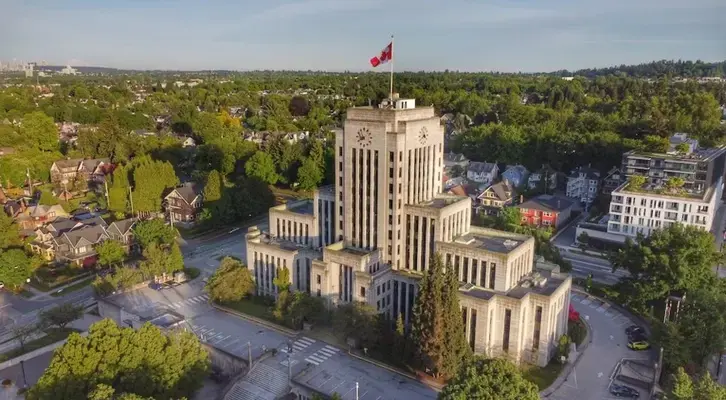 Vanpoover City Hall